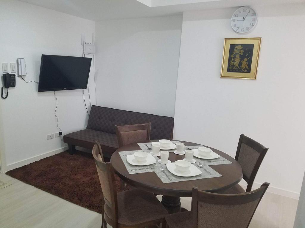 Davis Place At Azure * Manila